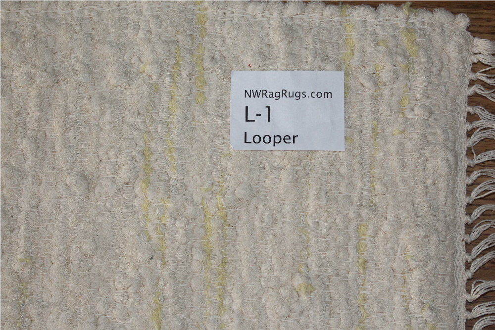 Close-up of Looper #L-1