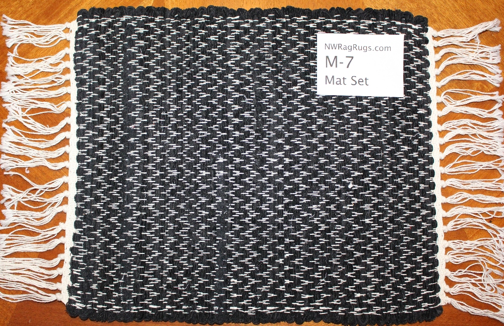 Misc #M-7 Place Mat Set. Main colors: Black & White